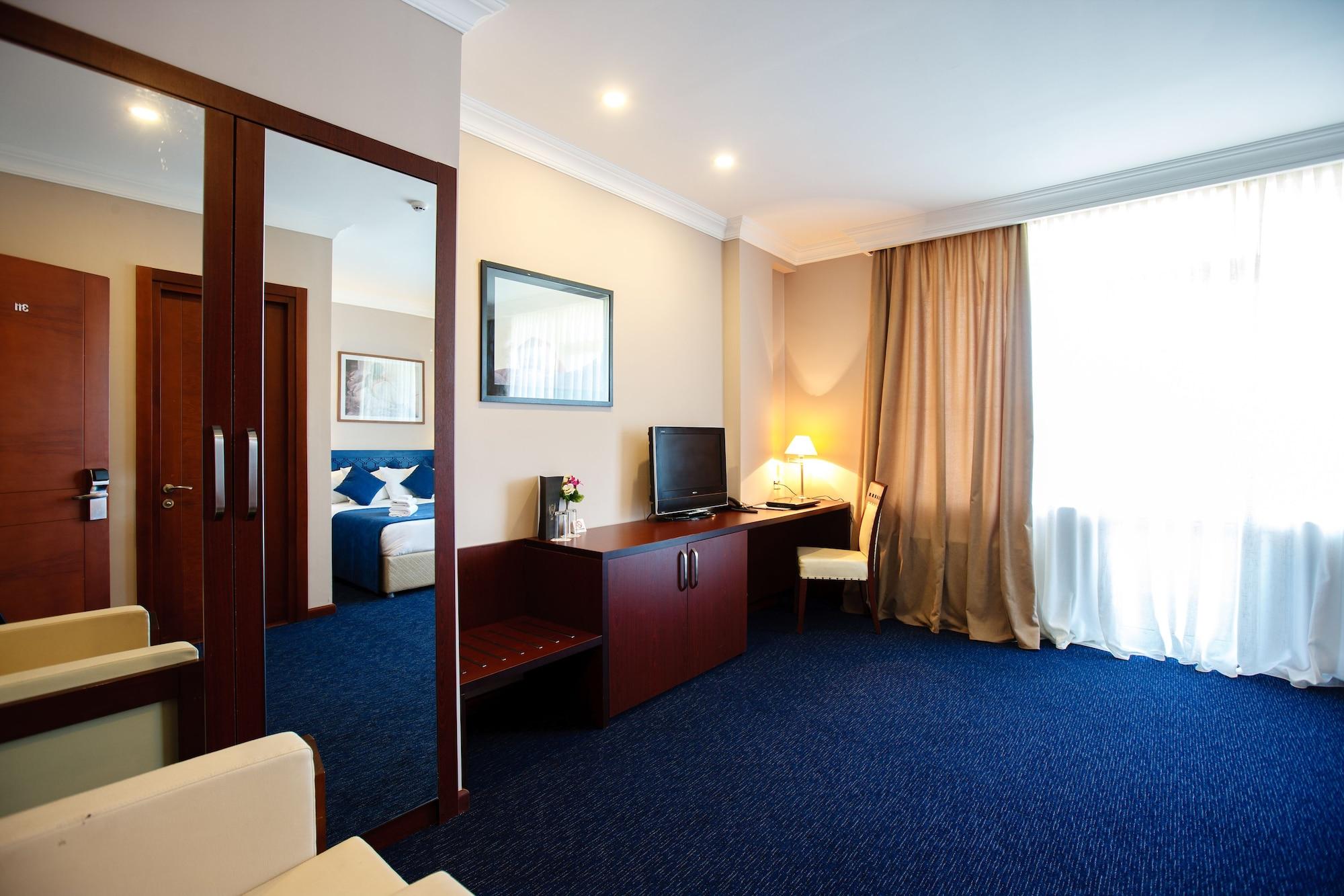 Cruise Hotel 트빌리시 외부 사진