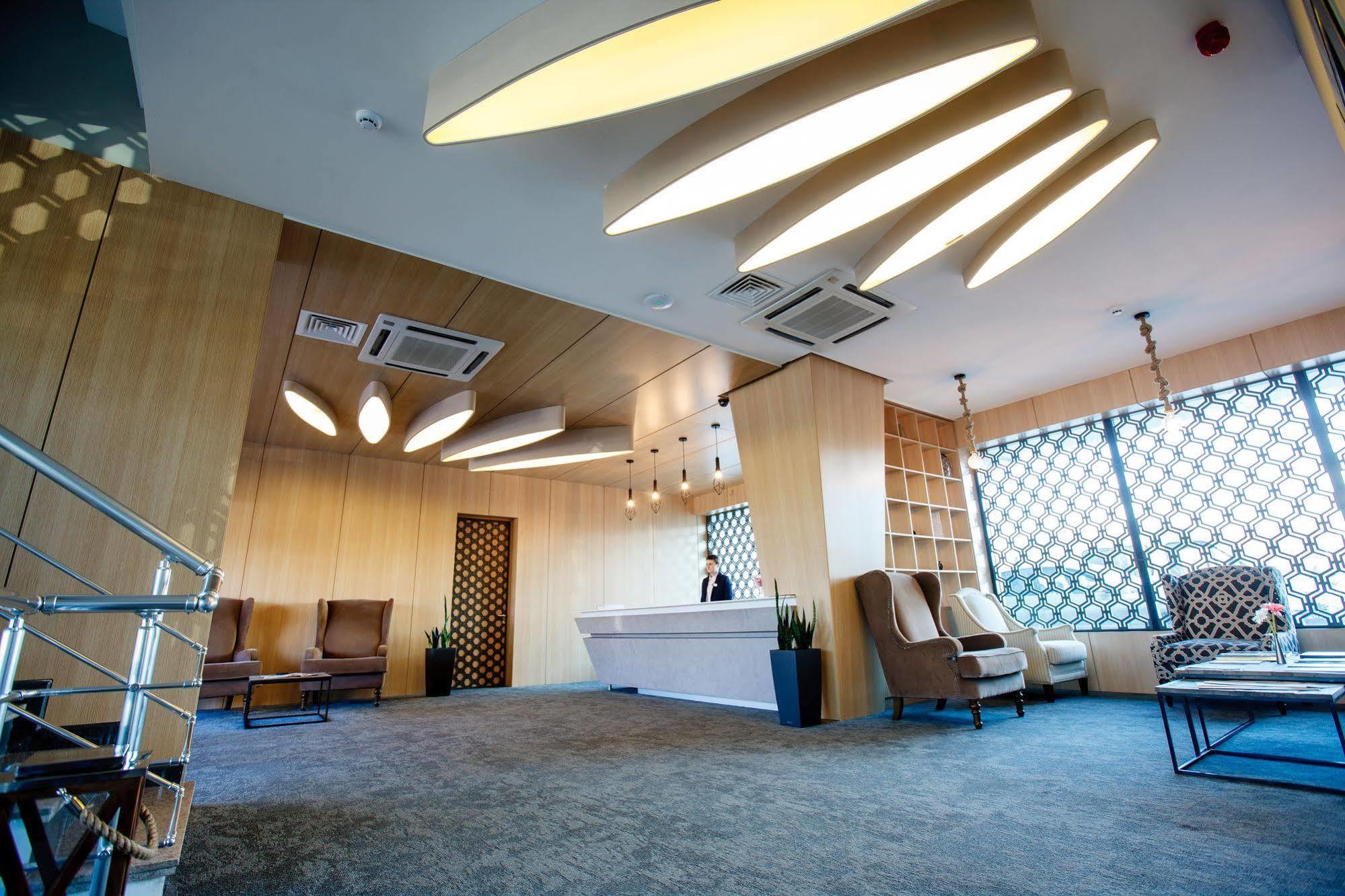 Cruise Hotel 트빌리시 외부 사진
